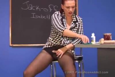 Milf In Pantyhose Masturbates - upornia.com