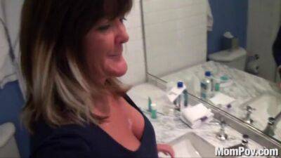 Rhonda - 50yo MILF Gives Behind the Scenes Blowjob - sunporno.com - Usa