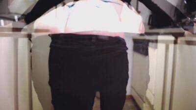 fat ass - Wide Hips In Mom Fat Ass In Jeans Kitchen Strip 5 Min - upornia.com