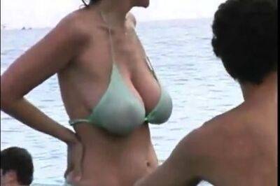 Hot MILF at beach in bikini - drtuber.com