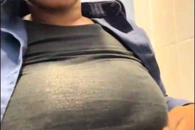 Black MILF with BIG boobs dancing and teasing - drtuber.com