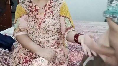 Rahul Ne Niko Ko Uski Stepmom Ka He Mms Video Send Kar Diya Or Niko Ne Bhe Apne Stepmom Ko Choda Rahul And Niko Part2 Desi Mom - hclips.com - India