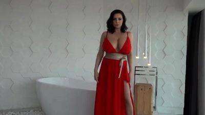 Curvy Ewa Sonnet - euro brunette MILF in solo striptease in - drtuber.com