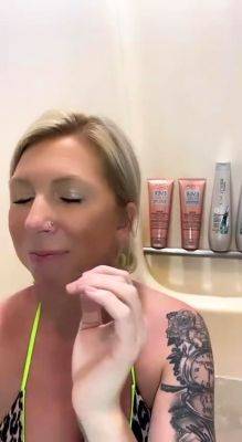 Blonde MILF with Big Boobs Playing Cam Free Porn - drtuber.com