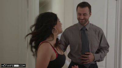 James Deen - Gabriella Lopez cheats on her hubby with a stranger in hot MILF action! - sexu.com