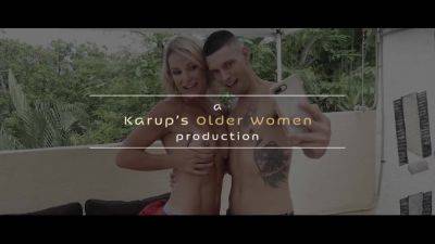 Tattooed MILF Salina Shein Dildo Deep - KarupsOlderWomen - hotmovs.com