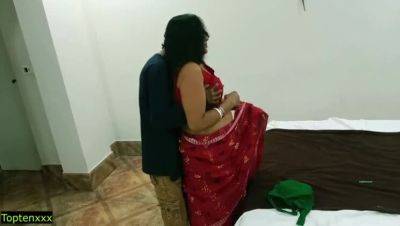 Indian Boy Sells Bras, Fucks MILF Bhabhi! Hot Creampie Sex - porntry.com - India